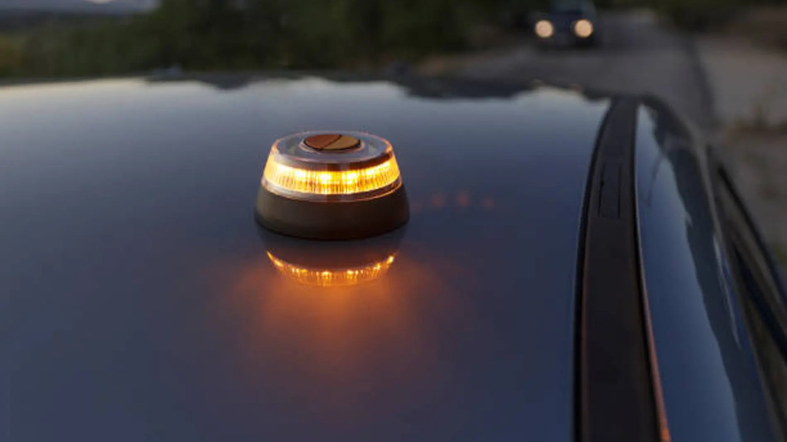 Die Warnleuchte V16: Sicher unterwegs im Straßenverkehr